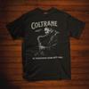 Maglietta John Coltrane: Maglietta per Amanti del Jazz | T-shirt Unisex Sassofonista | Maglietta Vintage Leggenda della Musica | Regalo per Appassionati di Musica | Maglietta Musicista Blues