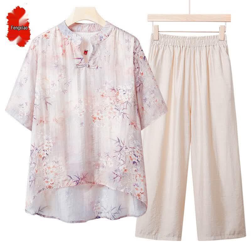 

Elegant Middle-Aged Women s Summer Floral Pleated Suit