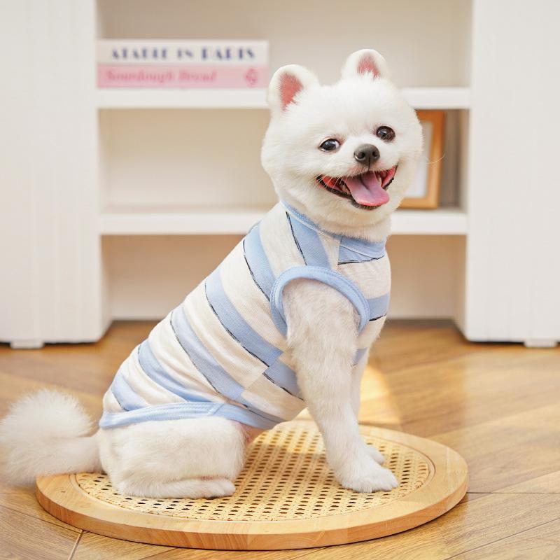 Lightweight Cotton Dog and Cat Summer Clothes for Small-sized Pets. Suitable for Walking and Protecting The Belly To Prevent Dirt.