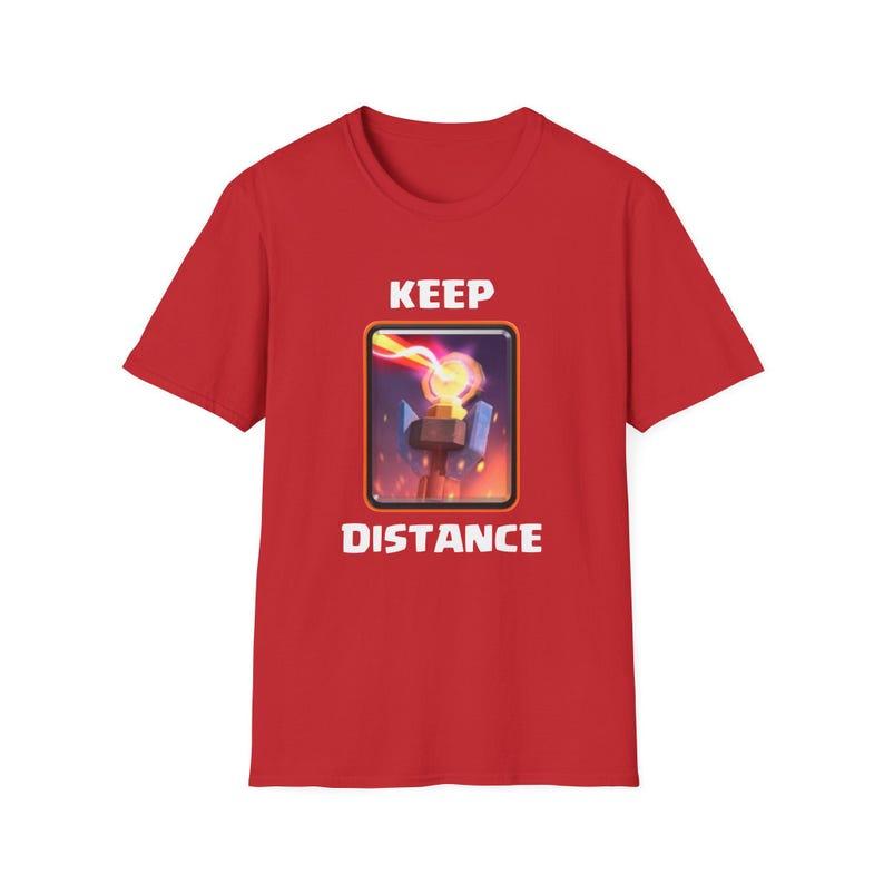 

Fun Battle Royale Keep Your Distance Graphic Cool Tower of Hell T-shirt Personality Is The Perfect Gift for Men and Women Tops M