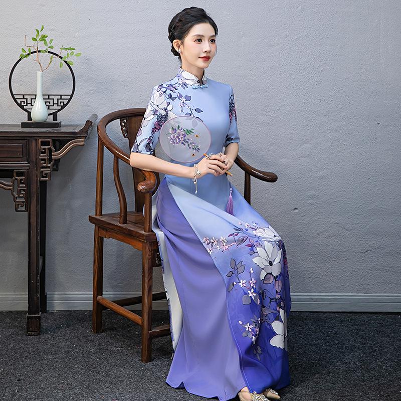 Refined Summer Cheongsam for Young Style Performances