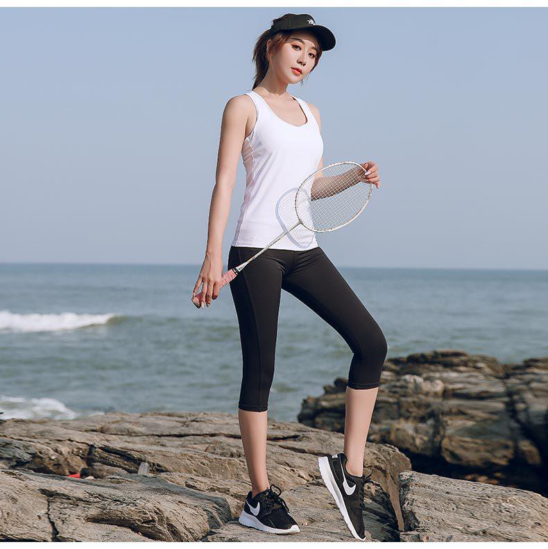 Übergröße Damen Schlankmachende Schnelltrocknende Yogahose - Dehnbar, Atmungsaktiv, Gekürzte Sommer-Sportleggings