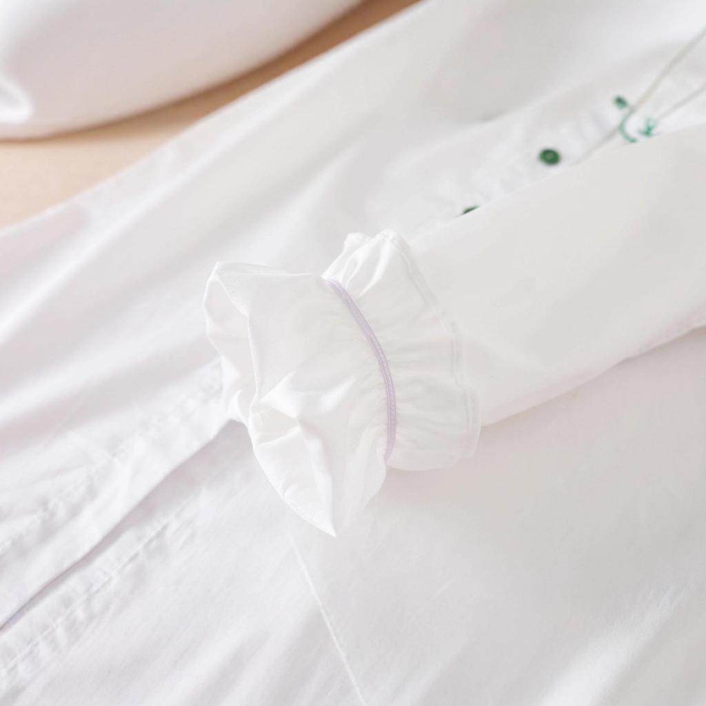 Academy Style Girls' Thin Shirt with Doll Collar & Embroidery – Autumn Collection for Older Children
