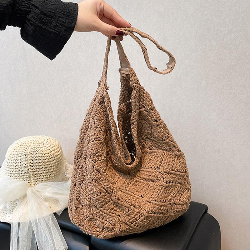 

Yogodlns Ladies Large Capacity Woven Bag New Style Casual Vacation Trend Shoulder Tote Bag Beach Hollow Out Handbags 28x2x33cm світло-коричневого кольору