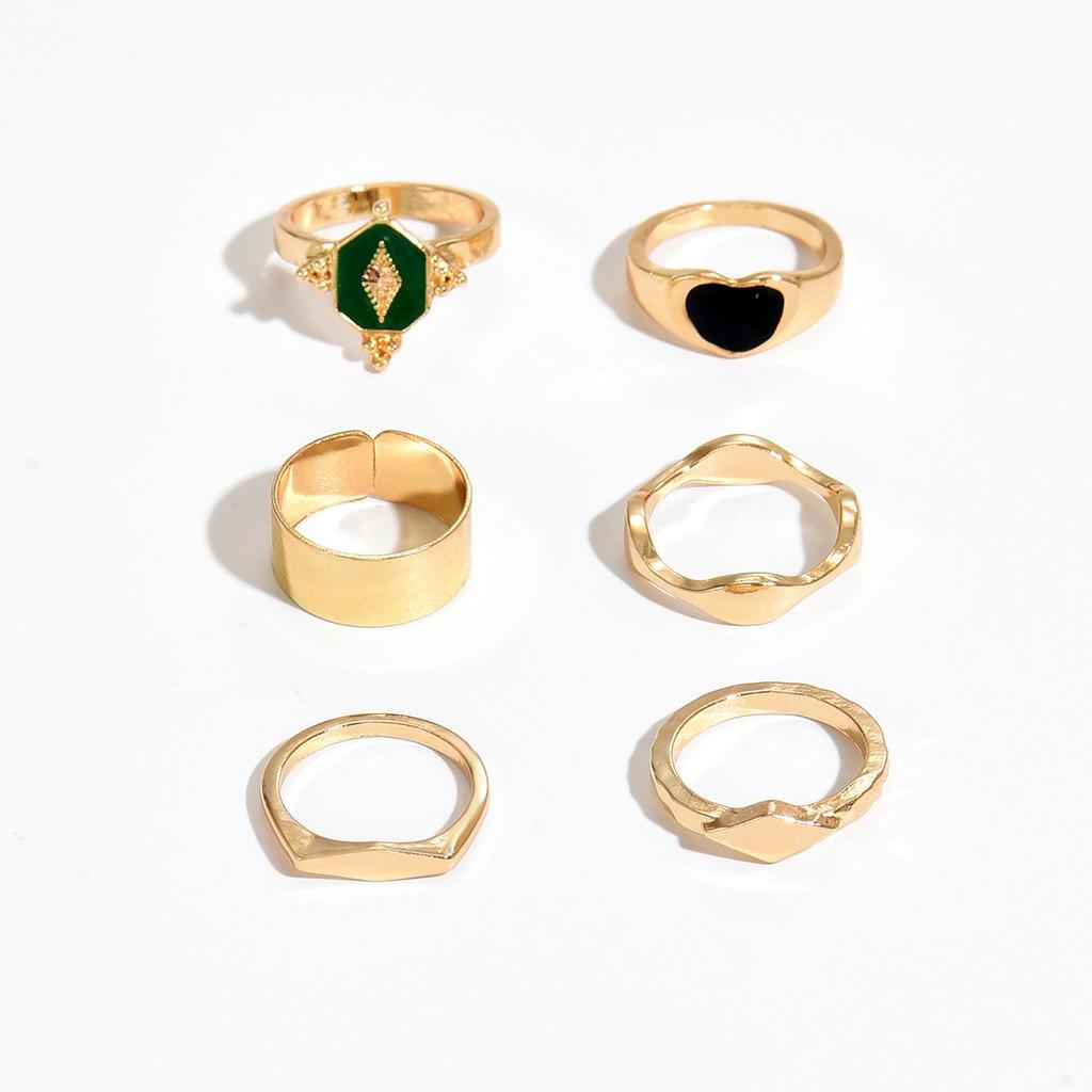 Heart Shape Ring Set For Women With Zinc Alloy Fashion Jewelry