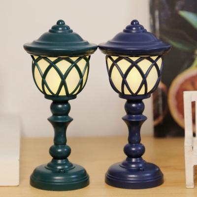 Nachtlicht im Retro-Stil mit hoher Helligkeit, stabile Basis, batteriebetrieben, blendfreie Beleuchtung, kabelloses LED-Nachtbett aus Metall