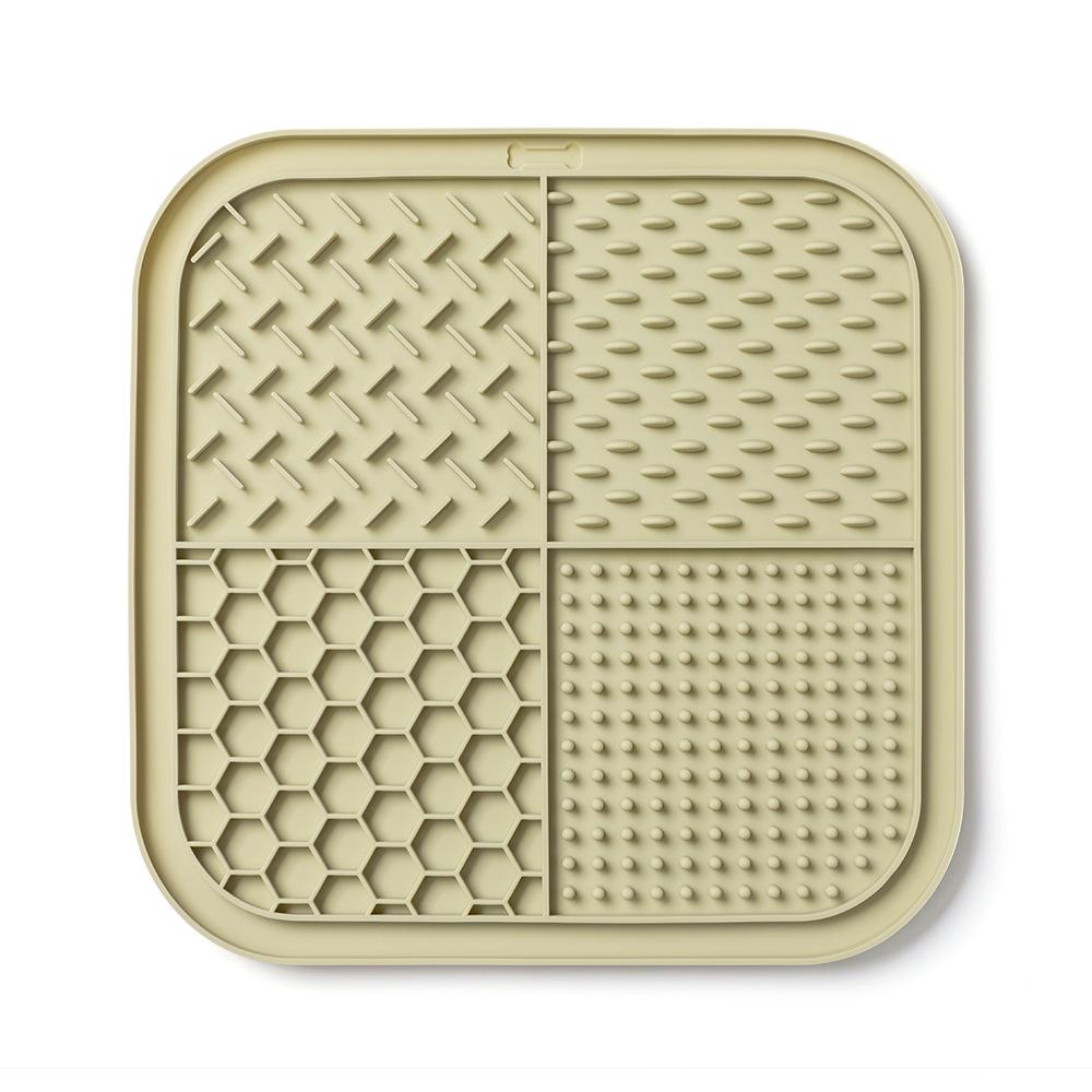 Pet Silicone Licking & Slow Feeding Mat with Large Suction Cups - Non-slip Design for Cats & Dogs.