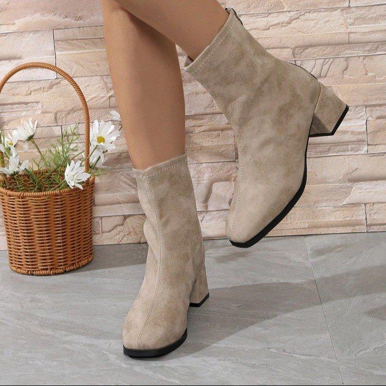Large Size Polished Low-tube Women's Boots Autumn and Winter New Fashion Women's Boots Rear Zipper Square Heel Women's Shoes