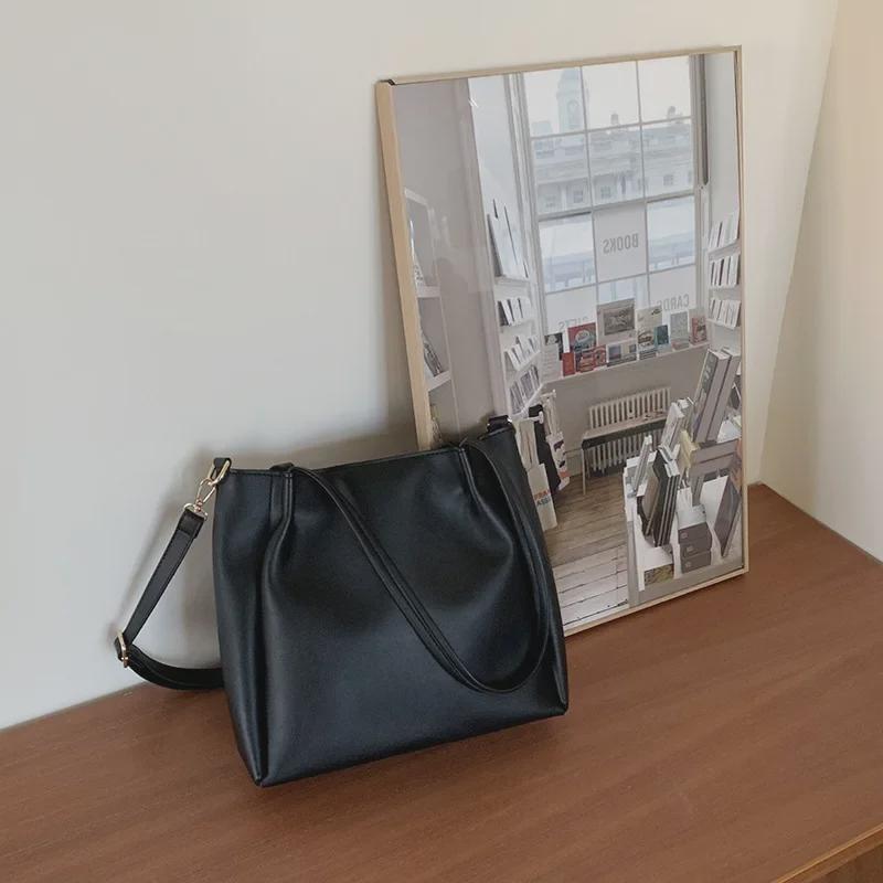 2025 Korean Style Women's Large Capacity Daily Shoulder Bag - Simple Tote, Student Handbag, Messenger Bag