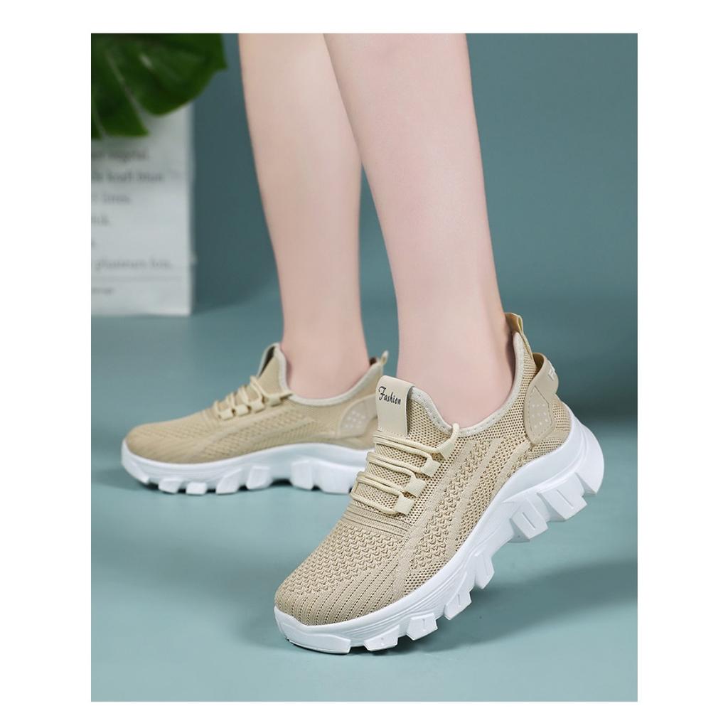 Women's Shoes Summer New Sports Shoes Breathable Running Shoes Thick Sole Wear-resistant Single Shoe Comfortable Versatile Casual Shoes