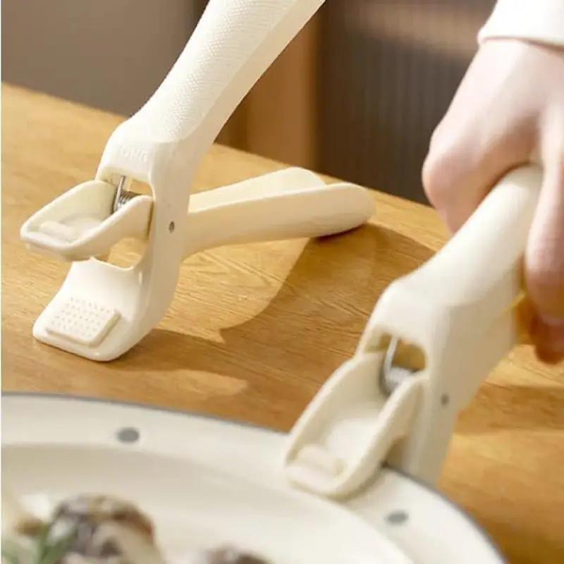 New Silicone Multi-Function Anti-Scald Bowl Clip Heat Resistant Gripper Tongs with Non-Slip Coating Cookware Handles