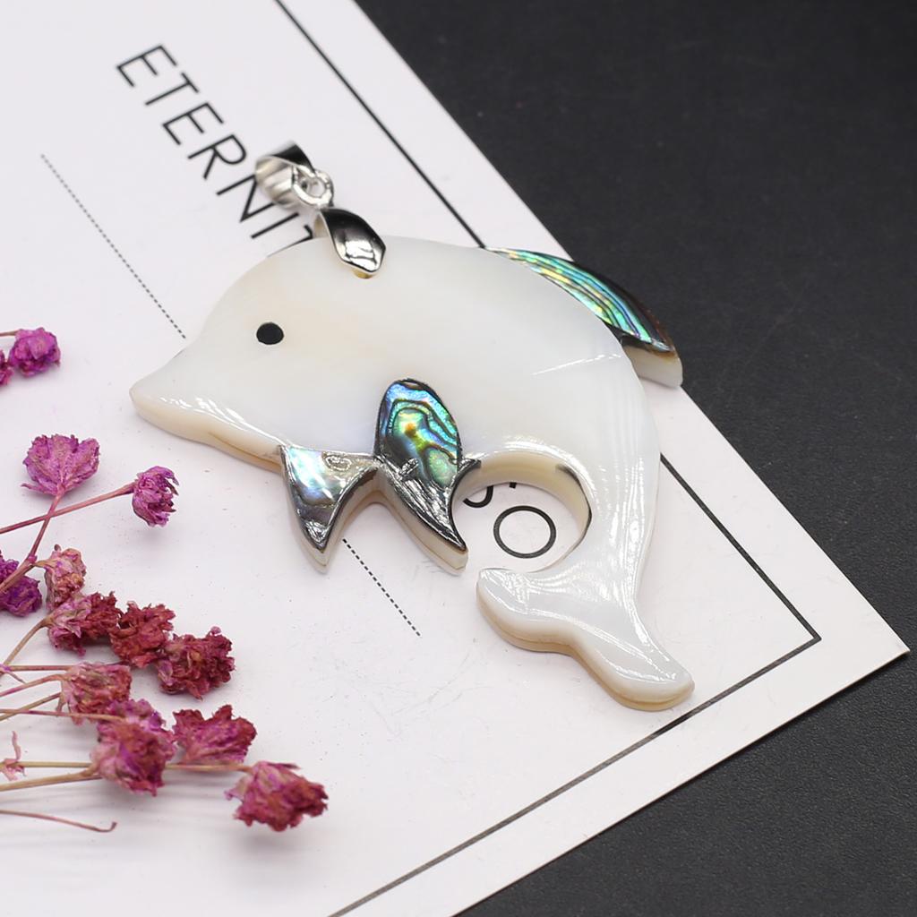1Pc, Natural Shell Plastic Zinc Alloy Dolphin Pendant, Cute Animal Jewelry Gift for Women Girl, Beach Style Dolphin Charms for Jewelry Making DIY