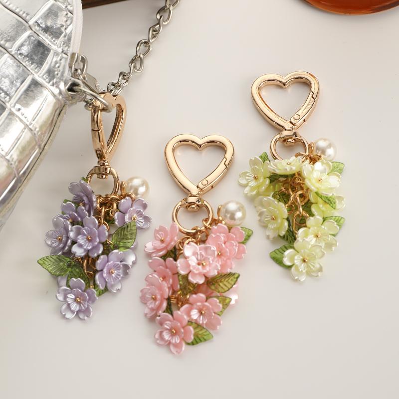 Portachiavi a forma di cuore pieni di fiori, alla moda e creativi, Decorazioni per borse, Portachiavi da appendere ai bagagli