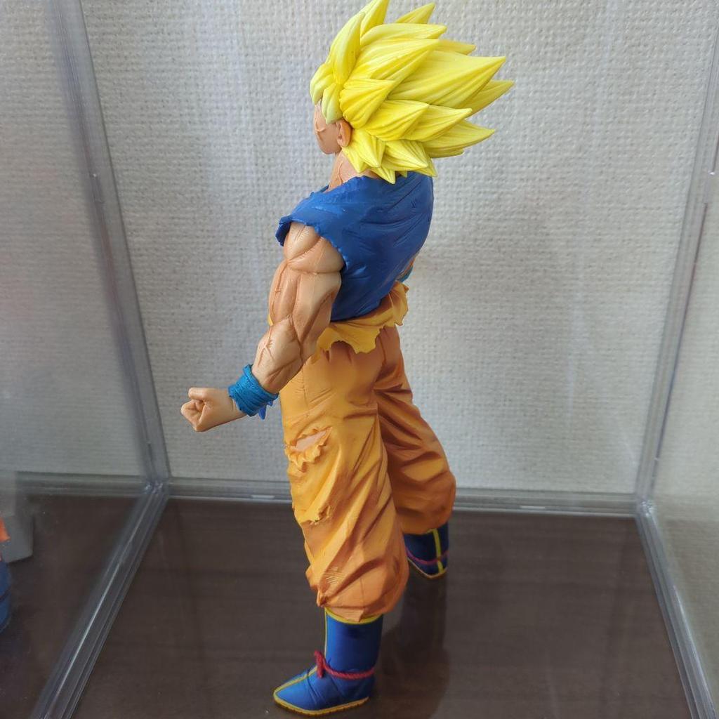 [USED] Dragon Ball Son Goku figure