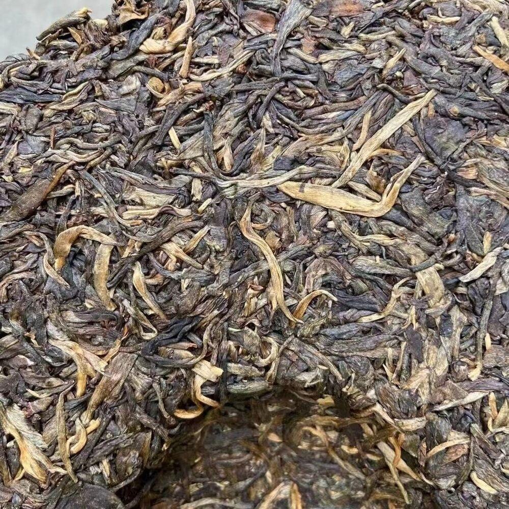Year Mengku Rongshi Spirit Shen Pu-erh Tea Soul Puer Tea Raw Pu Er 357g