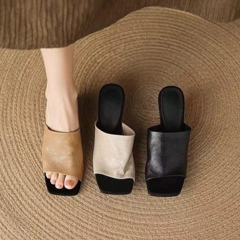 Summer New Giant Soft Retro Square Toe Open-toe Flip Slippers Women's Outside Wear Special-shaped Heel Sandals and Slippers