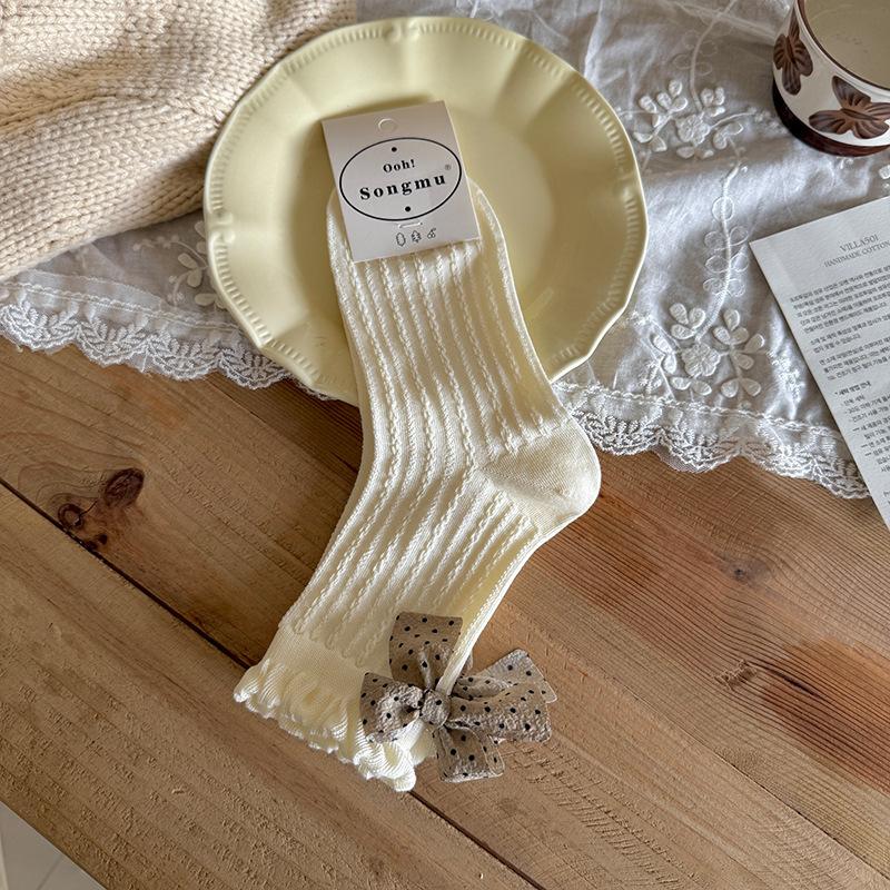 

Женские носки до середины голени с большим бантом, белые 1 pair