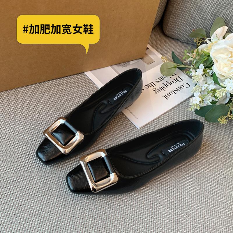 Shallow square buckle lowheeled shoes, new onepedal commuter single shoes, widened largesize women's shoes