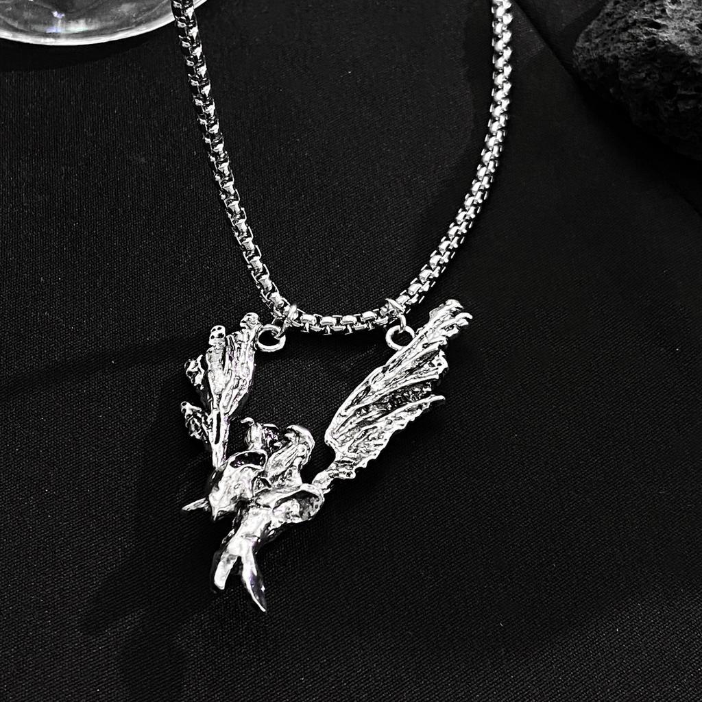 Gothic Diablo Skull Pendant Necklace Personality Punk Hip Hop Alloy Old Collarbone Chain Halloween Ornament Wholesale