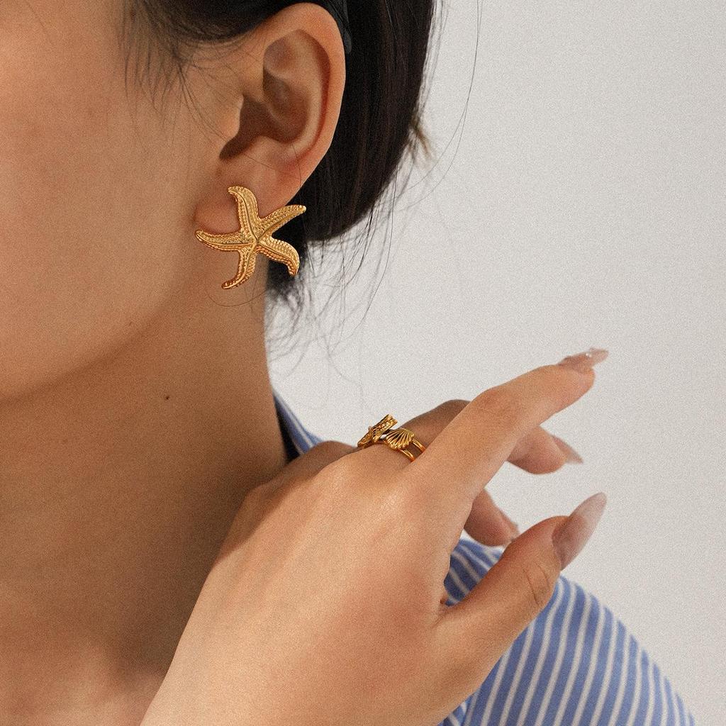 18K Gold Shell Starfish Earrings - European & American Ocean Style, Versatile Colorfast Stainless Steel