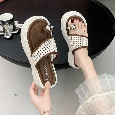 Pantoufles à orteils pour femmes vêtements d'extérieur 2025 été nouveau rétro mode petit talon épais pantoufles françaises cool