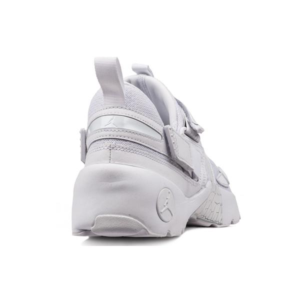 Jordan Trunner Low Top Basketball Shoes White Unisex 897997-100