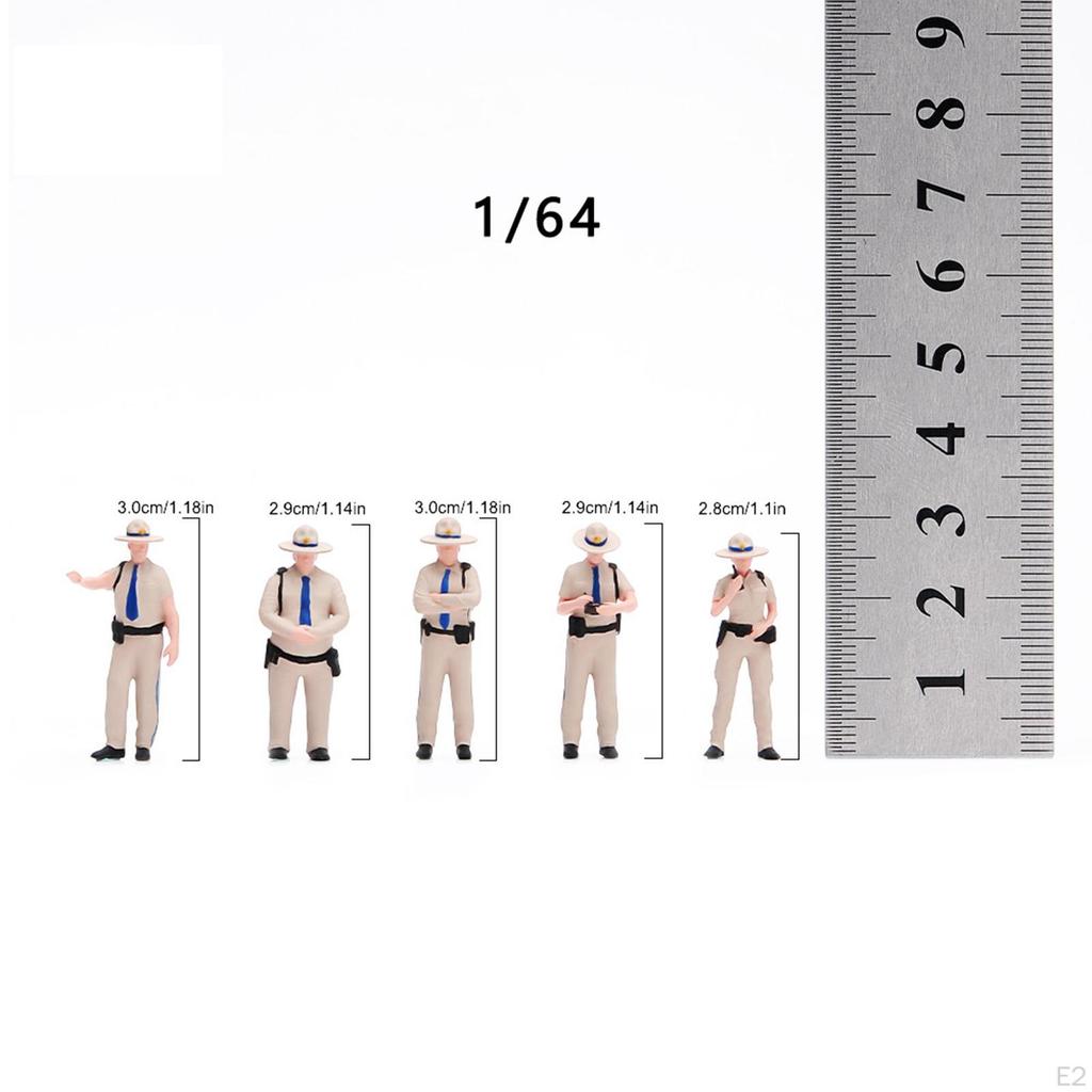 5 Pieces 1/64 Miniature Model Tiny People Role Play Resin Realistic Ornament for Train Layout