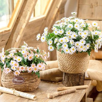 Delicate Faux Chrysanthemum Non-fading Realistic Vivid Maintenance Free Artificial Party Bouquet Partys Decor
