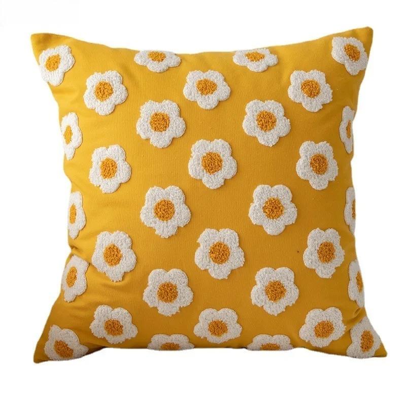 Chic Floral Cushion Cover Daisy Floral 45x45cm White Embroidery Pillow Cover Soft Cozy for living room