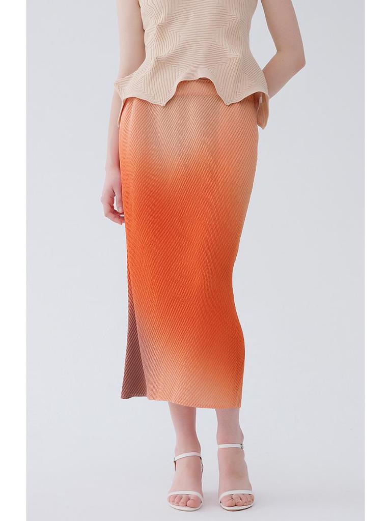 2025 Gradient A-Line Midi Skirt: High-Waisted, Fish Scale Print, Pleated Design