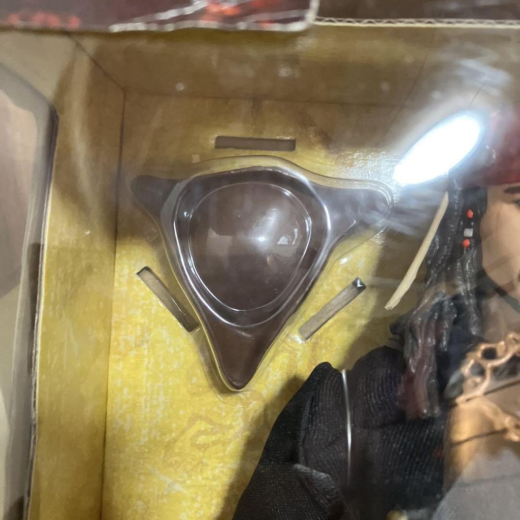 [USED] Pirates of the Caribbean Jack Sparrow