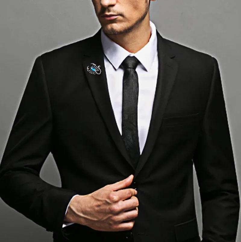 Mode Nieuwe Koreaanse Kristal Schorpioen Insect Metaal Broche Speld voor Mannen Badge Revers Shirt Pak Kraag Spelden Sieraden Accessoires