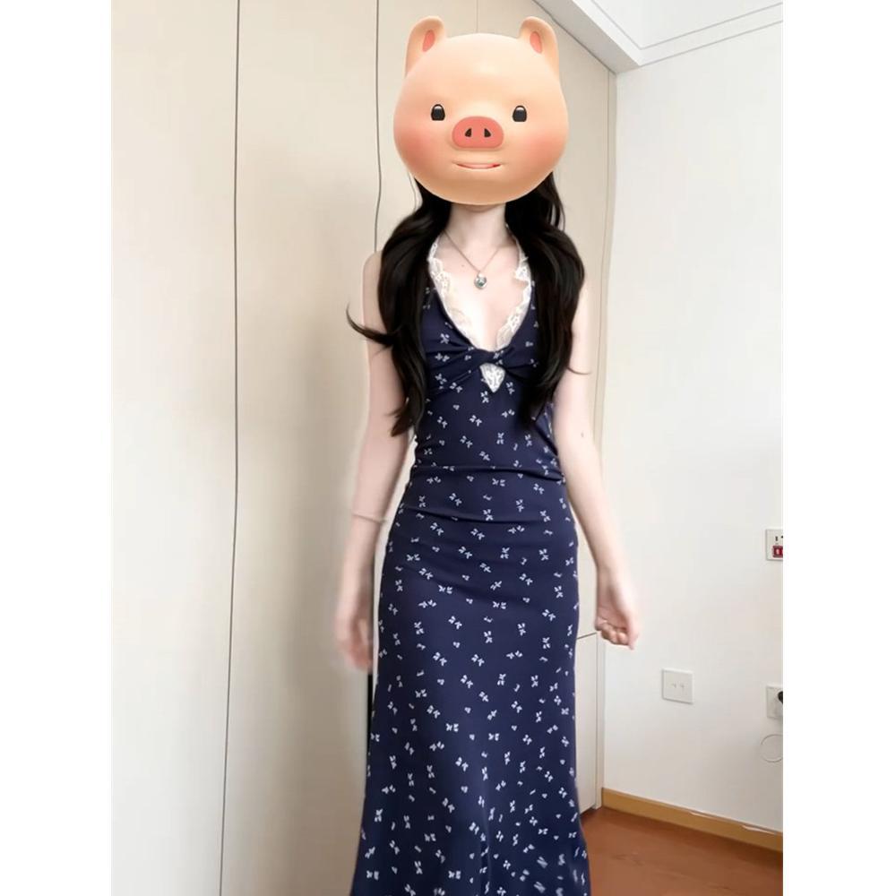Summer lace splicing hanging neck beautiful dress women's navy blue huge good-looking hip-wrapped fishtail dress