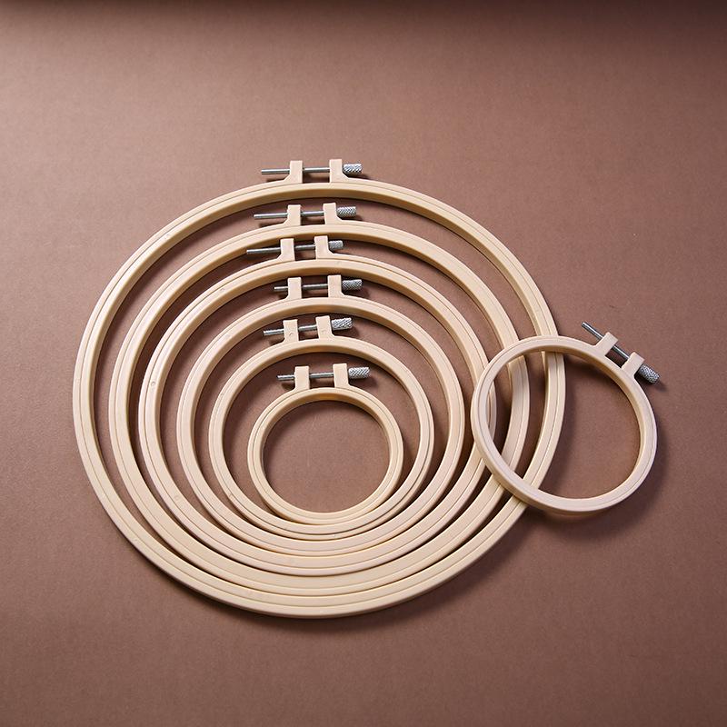 Adjustable Colorful Plastic Embroidery Hoop - Imitation Bamboo Style for DIY Cross-Stitch Projects