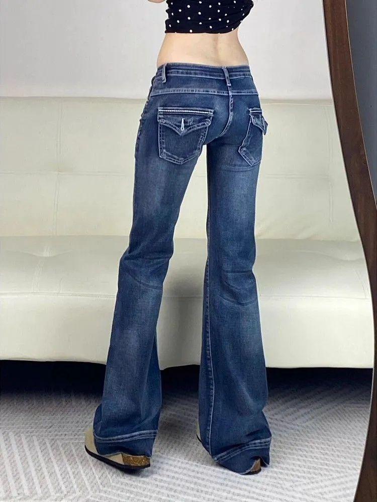 Jeans Donna American Retro Usurati Micro-Svasati - Gamba Larga, Snellenti, Stile Estivo.