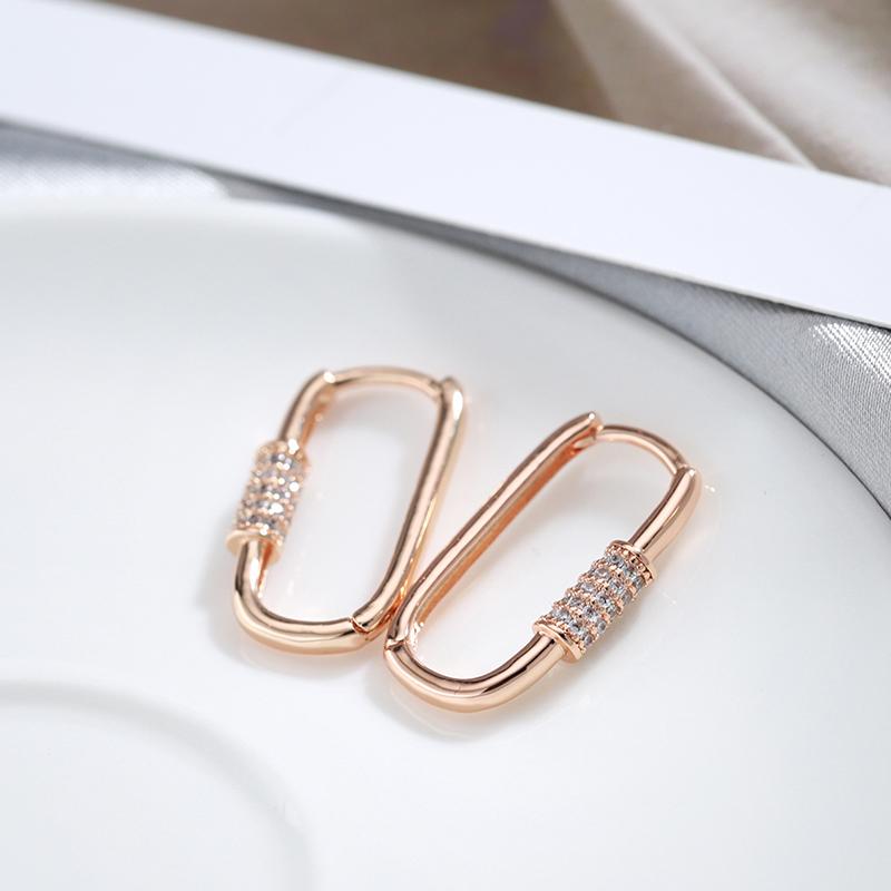 Boucles d'oreilles créoles minimalistes pour femmes, bijoux quotidiens de fête en Zircon multicouche