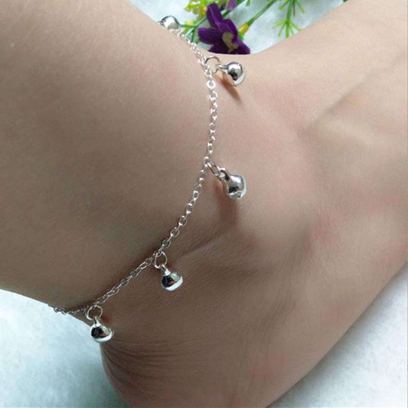 Korean version ins small fresh and fashionable women's silver-plated exquisite jewelry accessories, simple bell pendant anklet