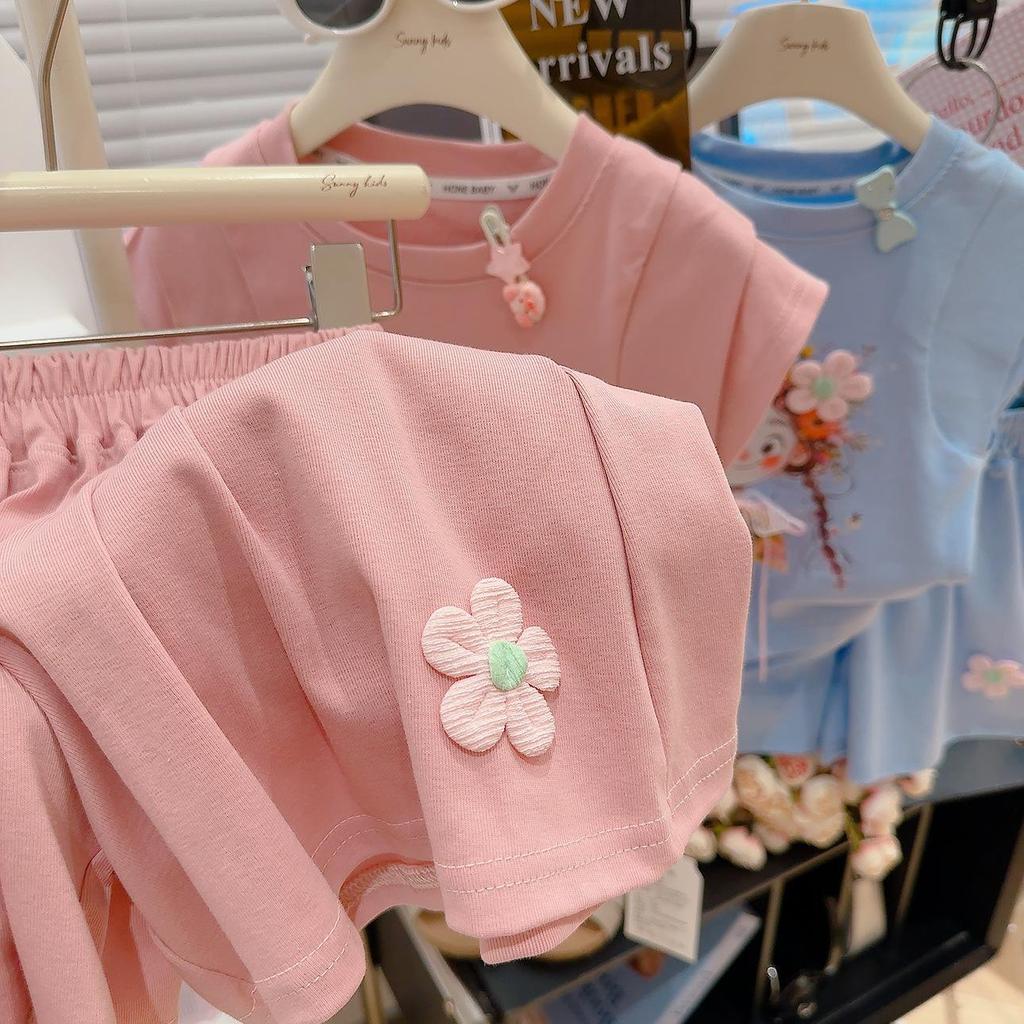 2026 Summer Girls' Cotton Short-Sleeve T-shirt and Shorts Set - Casual Stylish Two-Piece for Kids