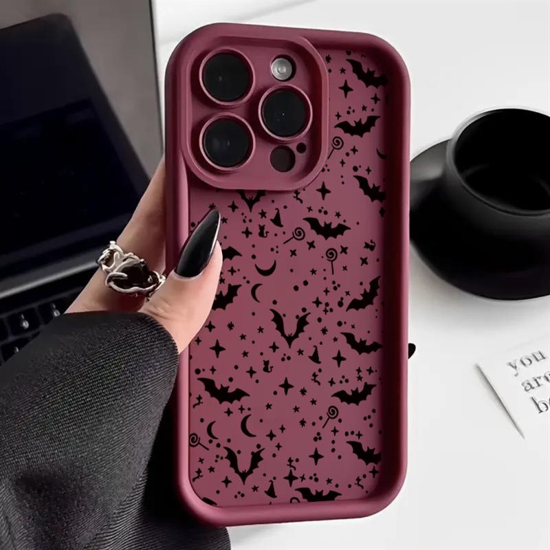 Vintage Red Bats Skull Trendy Pattern Silicone Phone Case For iPhone 16 15 14 13 12 11 Pro Max 7 8 Plus X XS XR Shockproof Cover