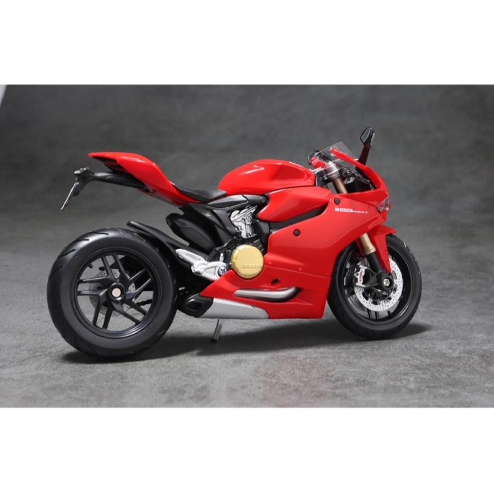 Maisto 1:12 Ducati 1199 Panigale Die-Cast Motorradmodell