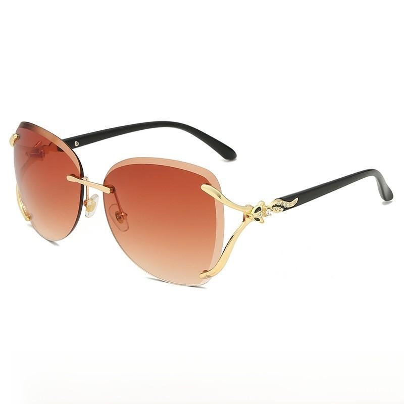 Ladies Fashion Sun Glasses With Uv400 Protection And Pink Lens For Travel And Casual Wear