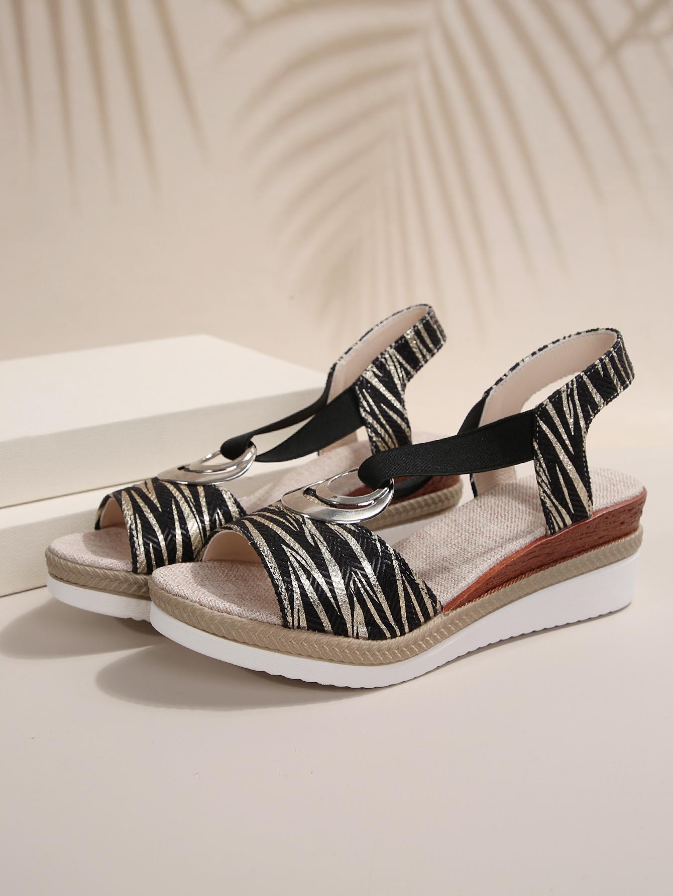 

2024 новые сандалии европейские и американские сандалии больших размеров с металлической пряжкой декоративные пеньковые веревки танкетка дышащие сандалии с рыбьим ртом верхняя одежда 36 чёрный