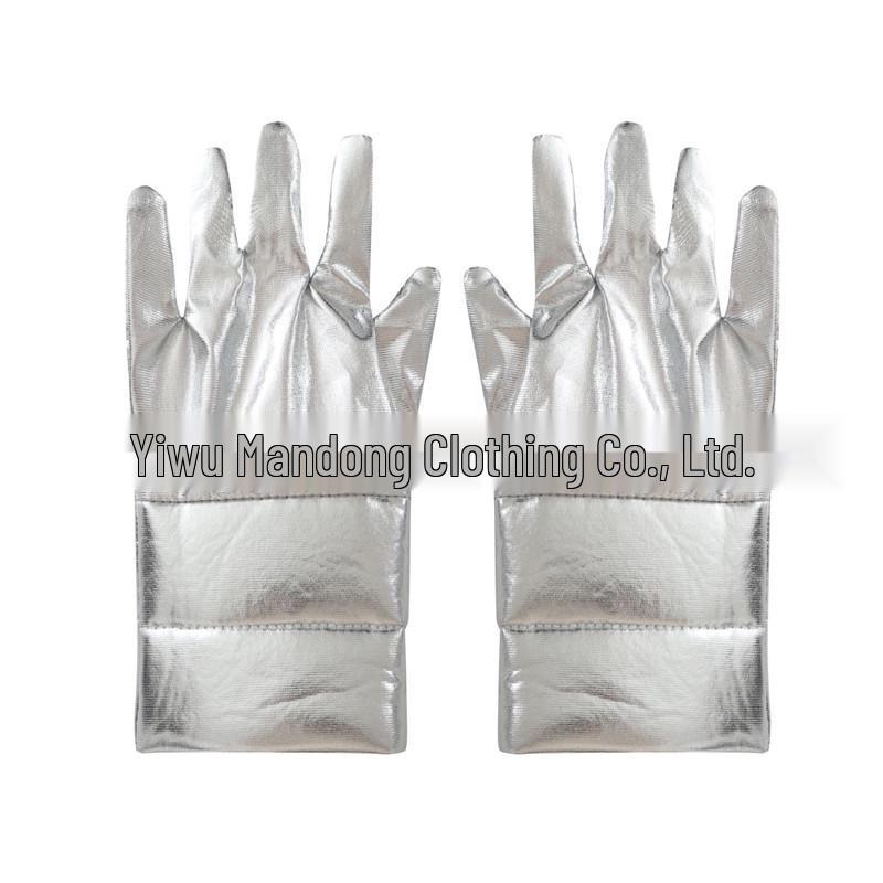 Entzückender Astronauten-Overall für Kinder – Weißer Raumanzug für Rollenspiele oder Halloween.