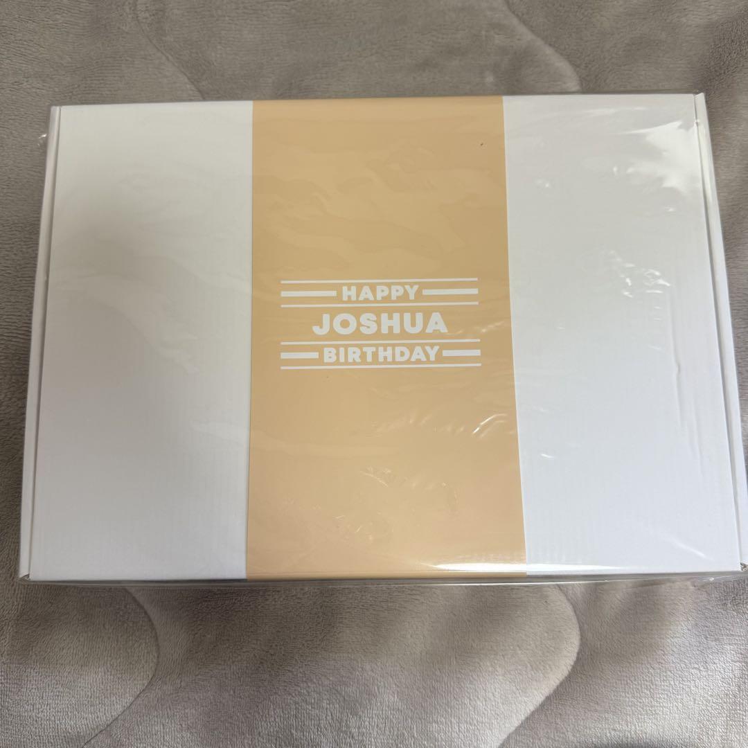 

[USED] Joshua Birthday Package Seventeen