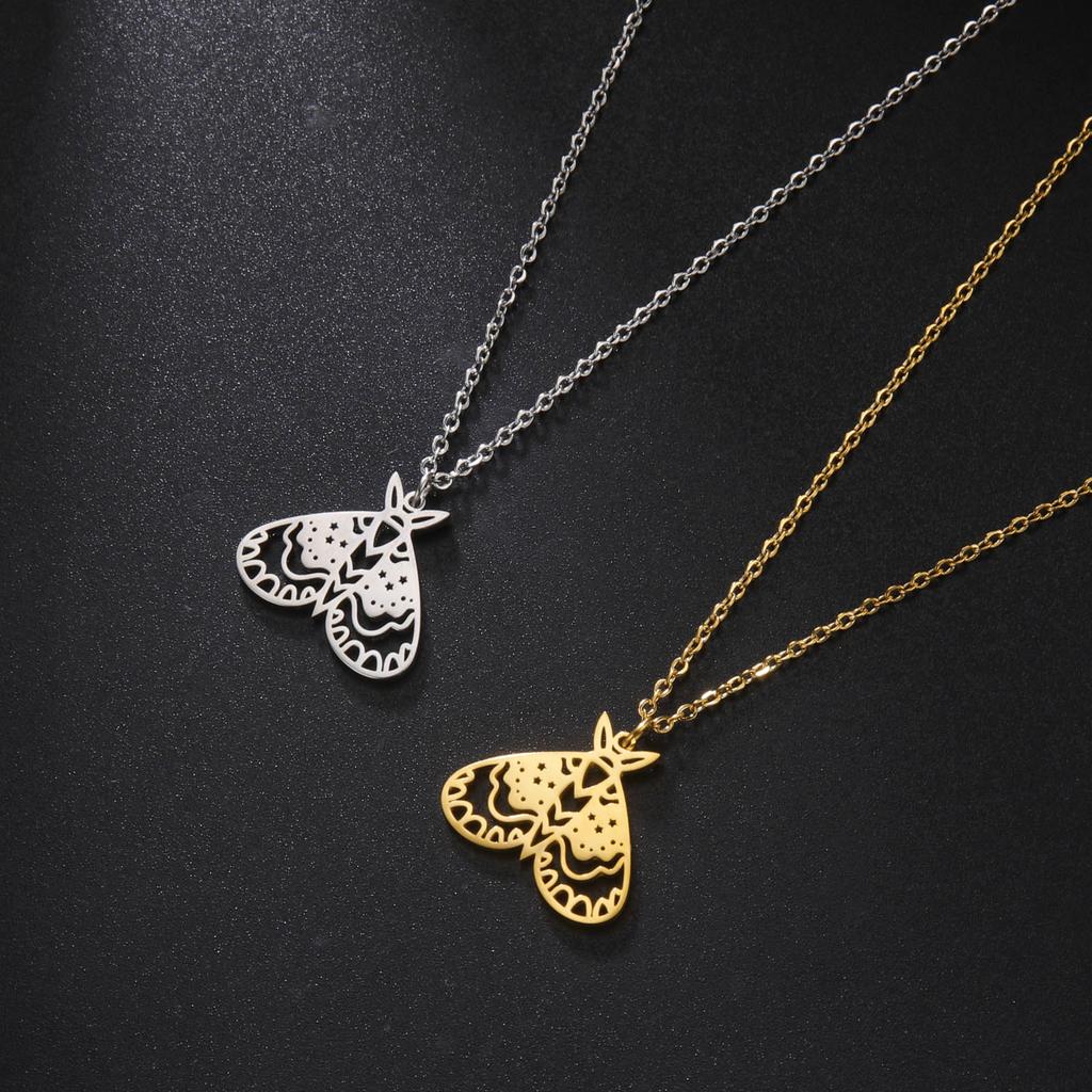 Vintage Moon Phase Luna Death Moth Pendant Necklaces for Women Stainless Steel Personality Gothic Butterfly Jewelry Gifts