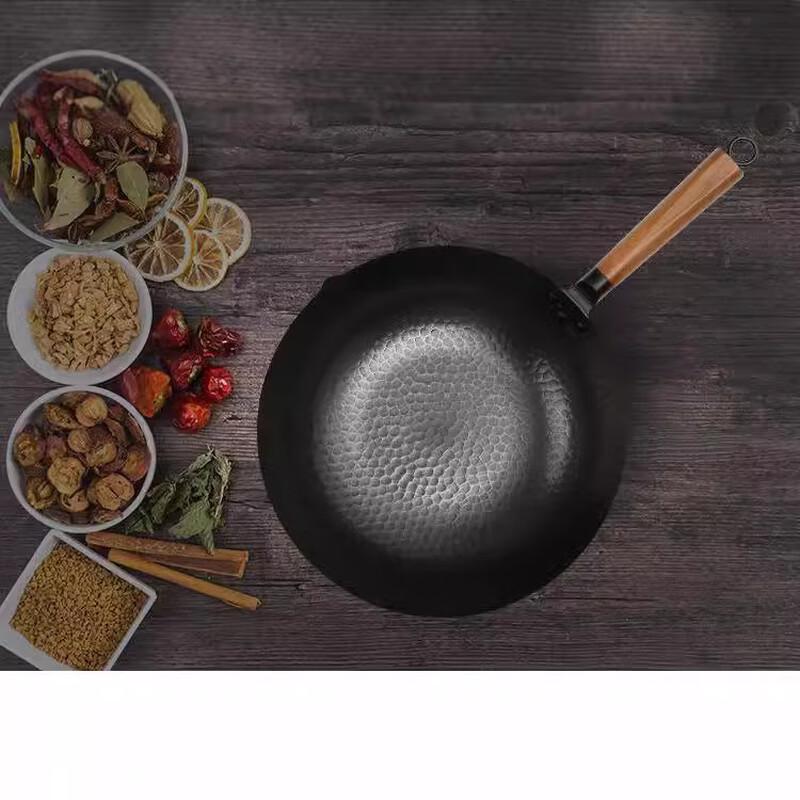 Lilang Handmade Uncoated Iron Wok
