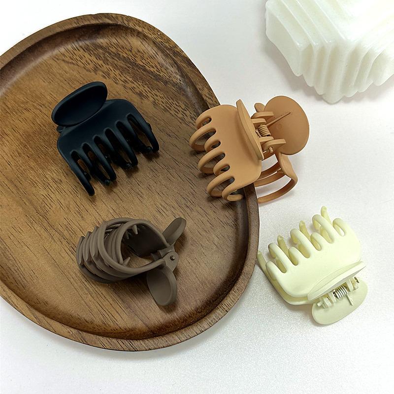 New Simple Solid Color Frosted Mini Hair Clips for Women Tie Ponytail Versatile Disc Hair Shark Clip Girls Hair Accessories