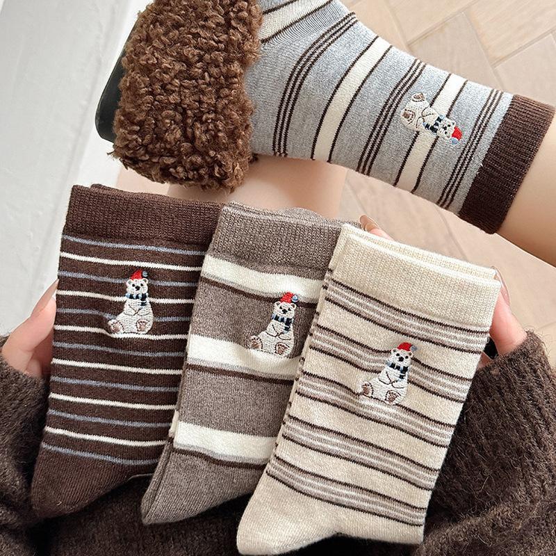 Winter Polar Bear Cashmere Socks Women'S Contrast Striped Vintage Mid-Leg Socks Warm And Versatile High Wool Socks