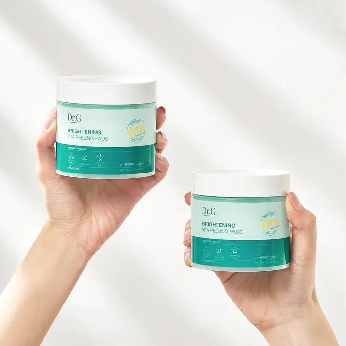 Brightening Vita Peeling_Brightening Vita Peeling Pad 70 Sheets Duo