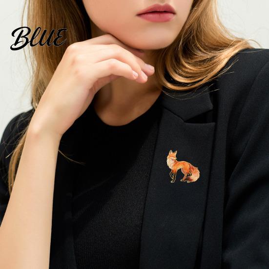 Sweaters Badge Brooch Pin Cartoon Fox Design Zinc Alloy UV